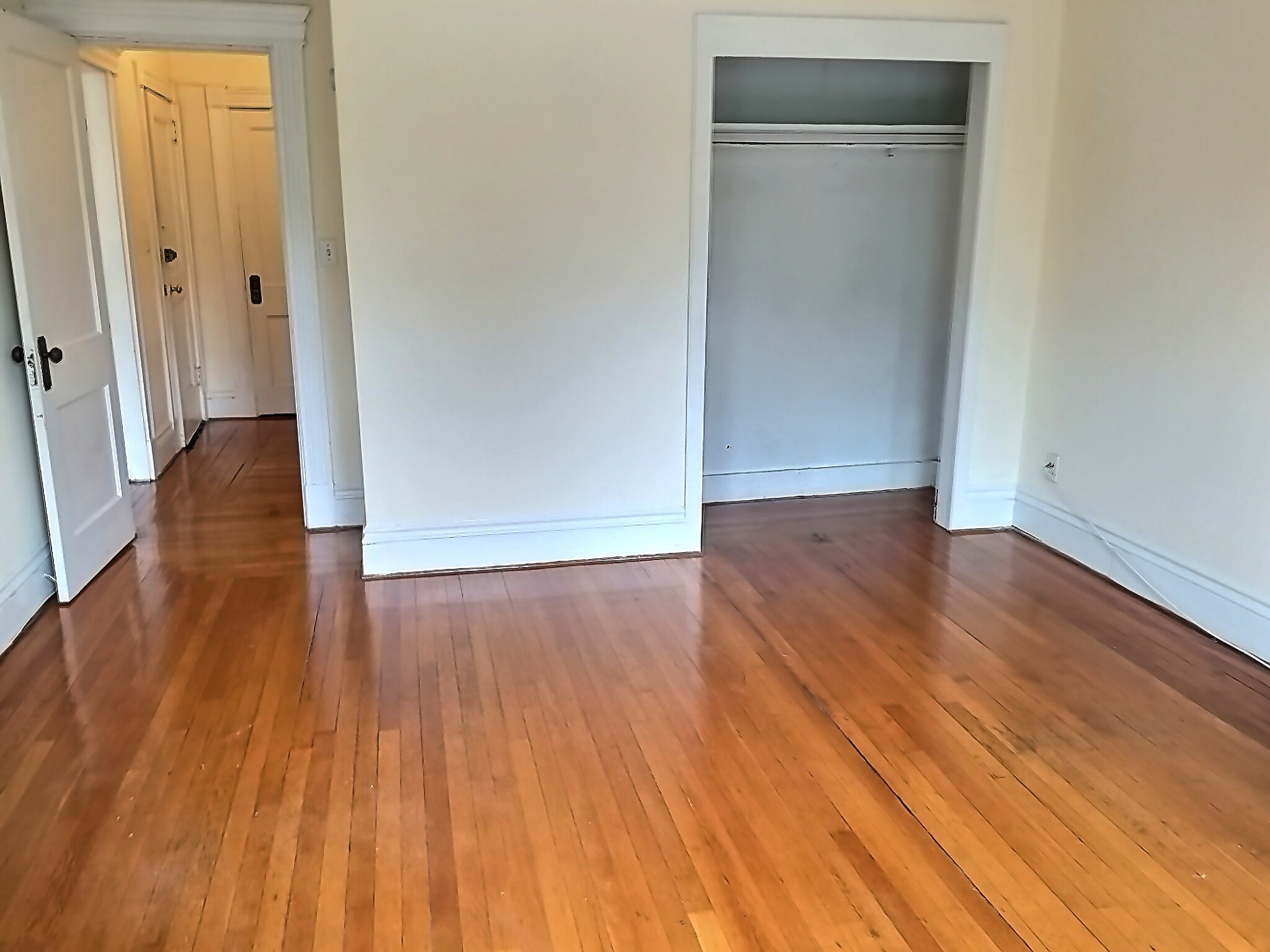 2 bed, 1 bath apartment for rent at 397 Harvard St Unit 3, Coolidge Corner — photo 4 of 8