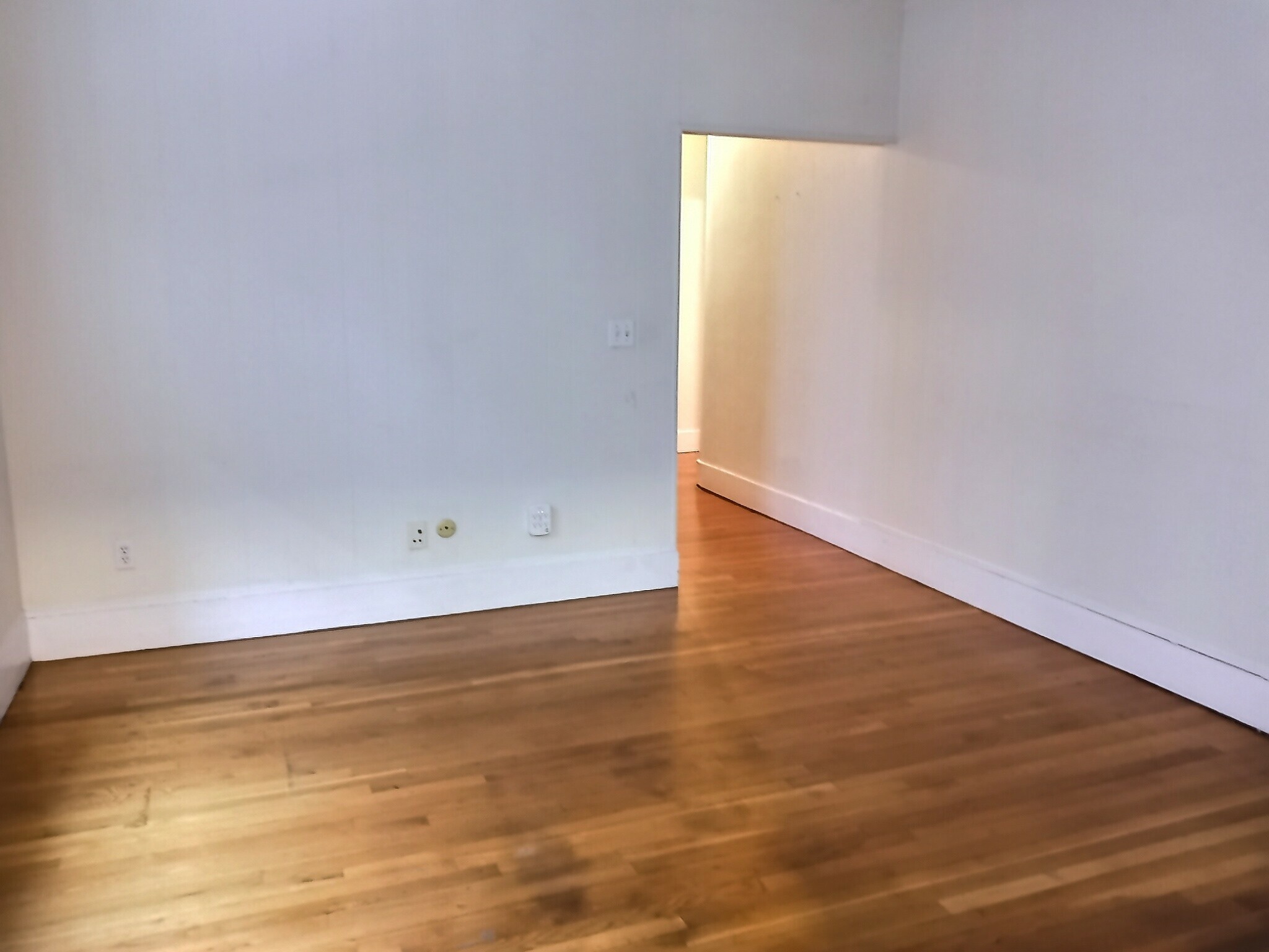 1 bed, 1 bath apartment for rent at 1390 Beacon St Unit 10, Coolidge Corner — photo 7 of 9