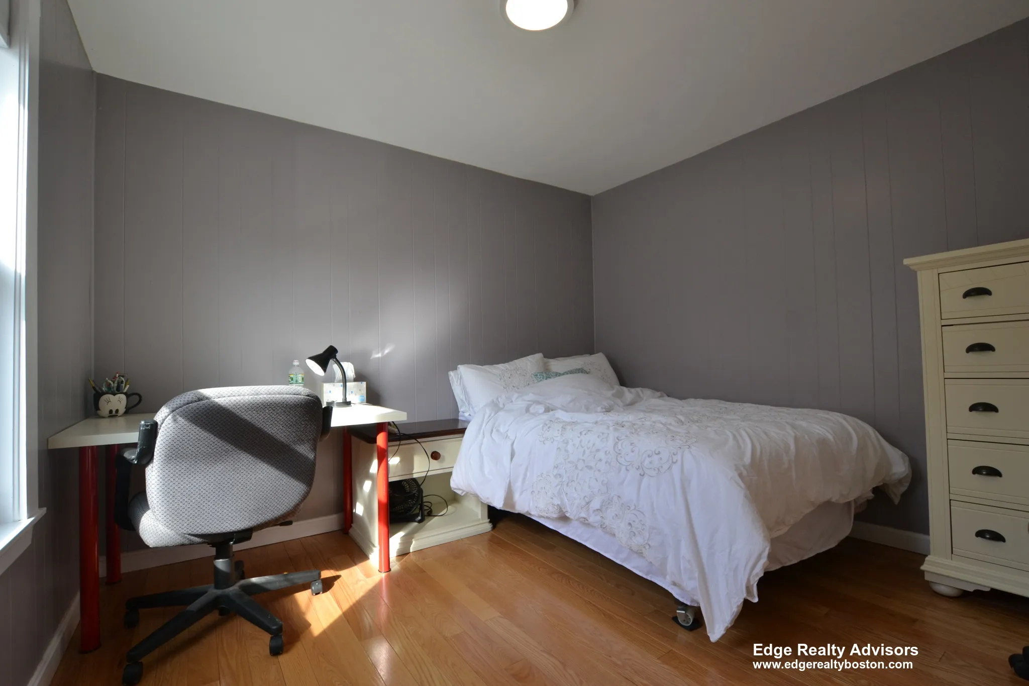 12 Mansfield St, Allston