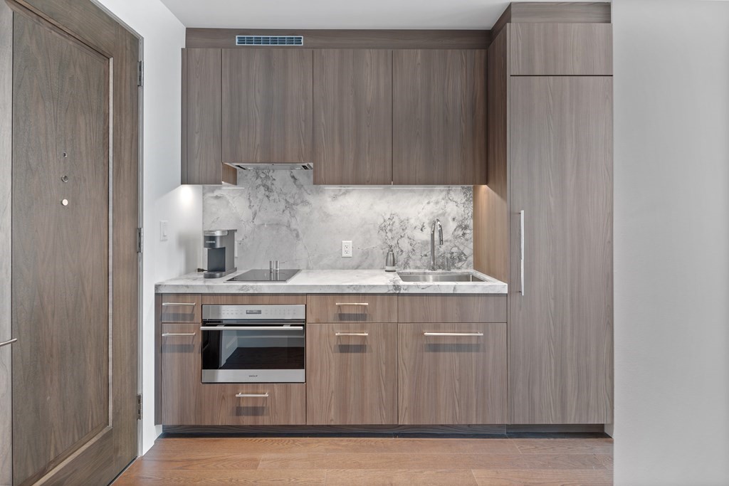 430 Stuart St, Back Bay