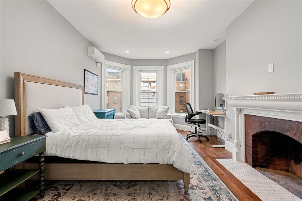 461 Beacon St, Back Bay