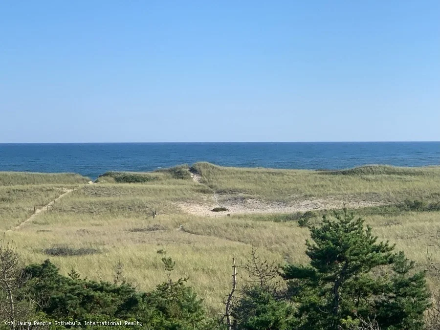 34 Western Ave, Surfside