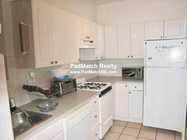 322 Saint Paul St, North Brookline