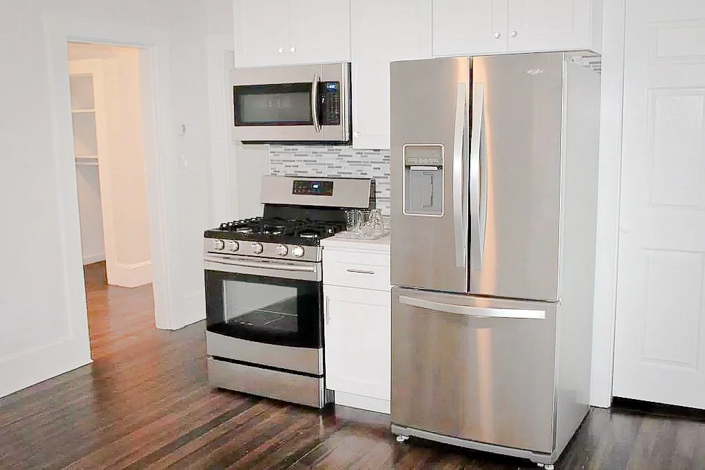 35 Hillock St, Roslindale