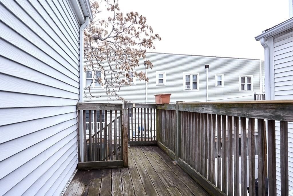 86 W 3rd St, South Boston