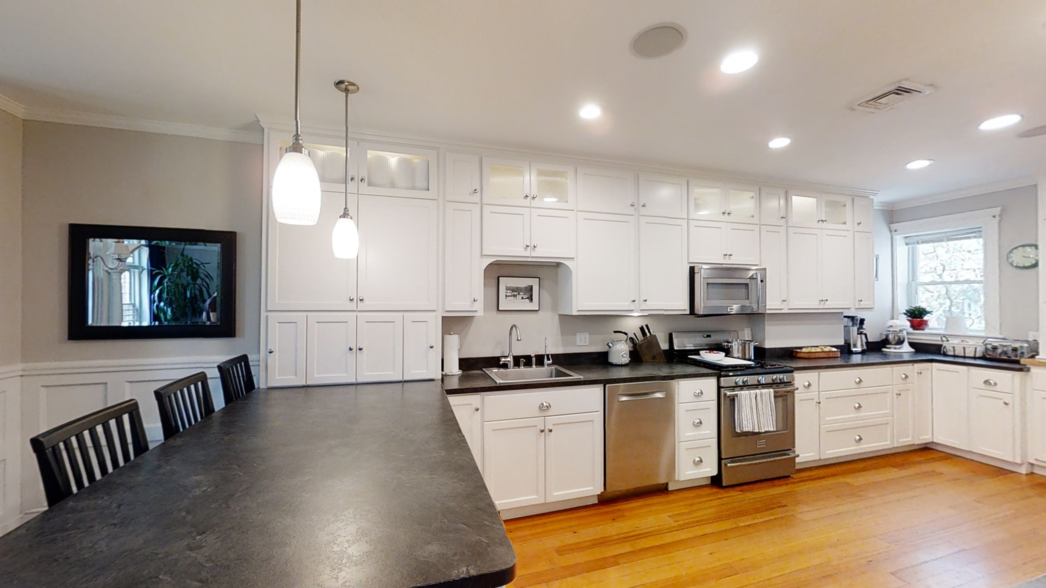 5 Strathmore Rd, Beaconsfield