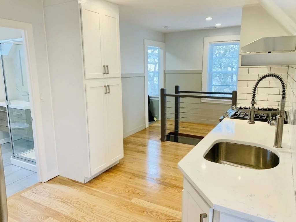 39 Bucknam, Everett