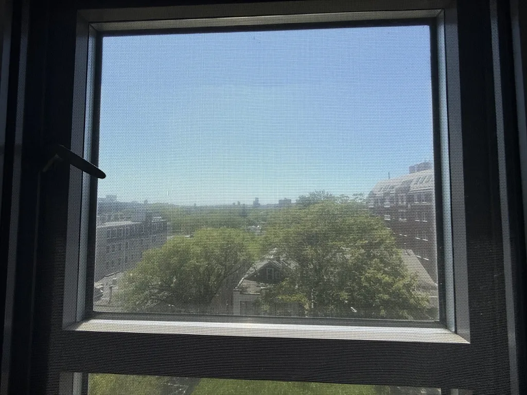 931 Massachusetts Ave, Mid-Cambridge