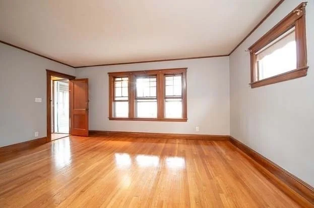 92 Murdock St, Oak Square