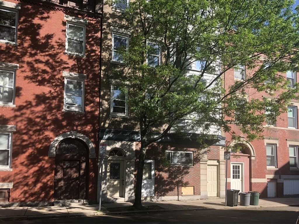 119 Cottage St, East Boston