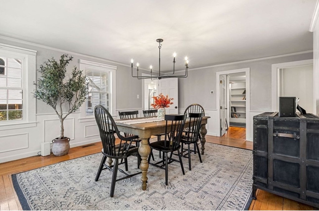 6 Depot St, Westford