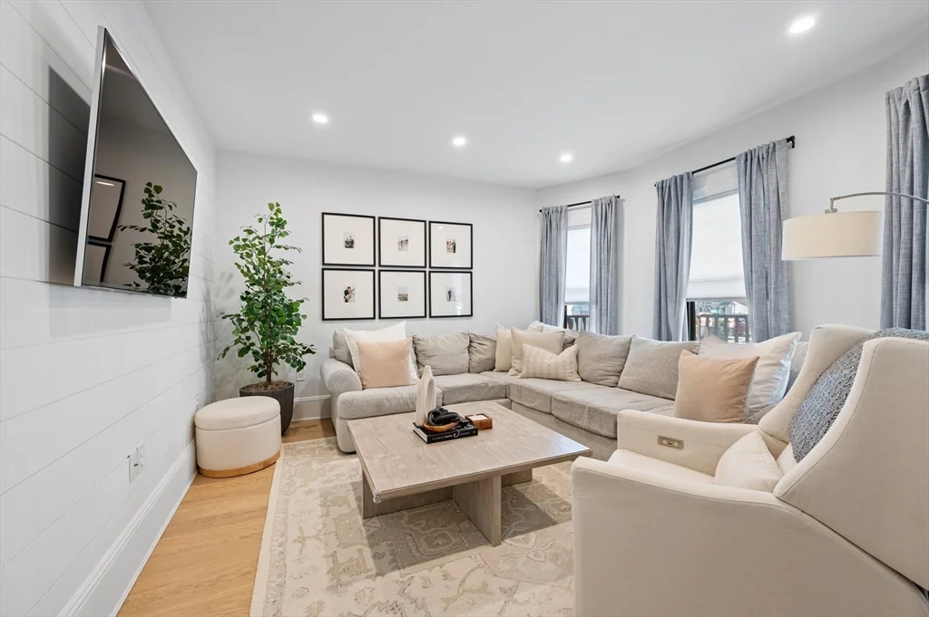 56-58 Carruth St, Dorchester