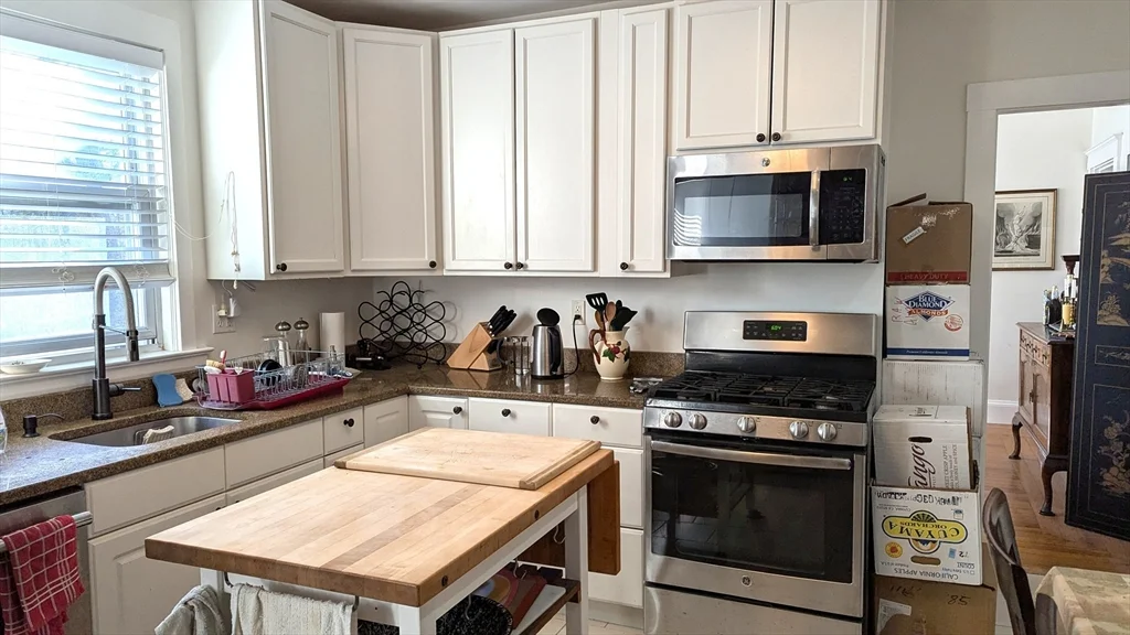 346 Lexington St, Auburndale