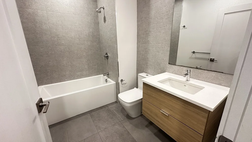 97 Elmwood, North Cambridge