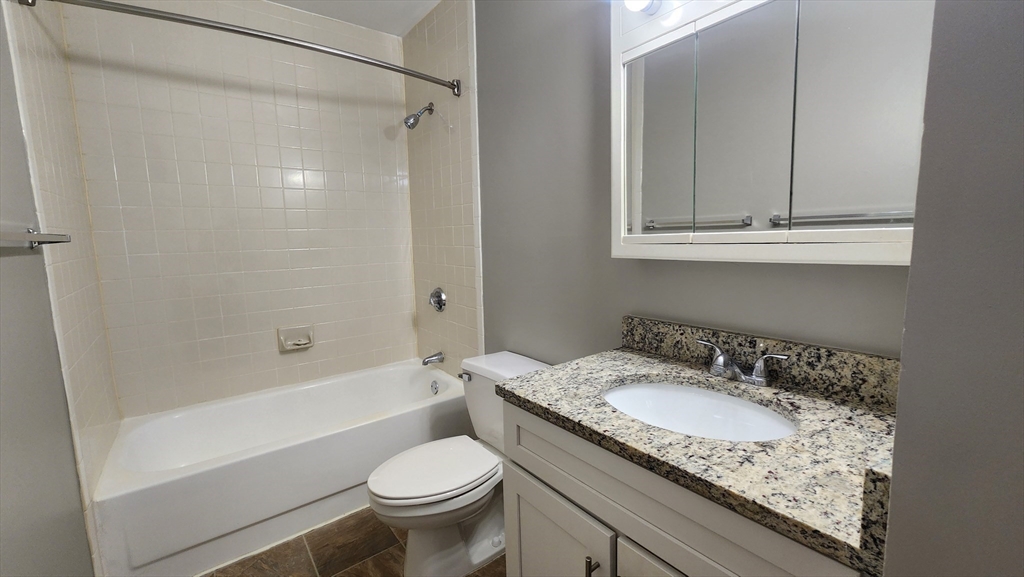 10 West St, Hyde Park