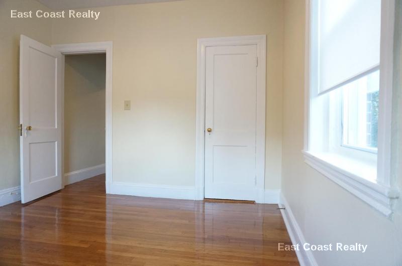 41 Chestnut Hill Ave, Brighton