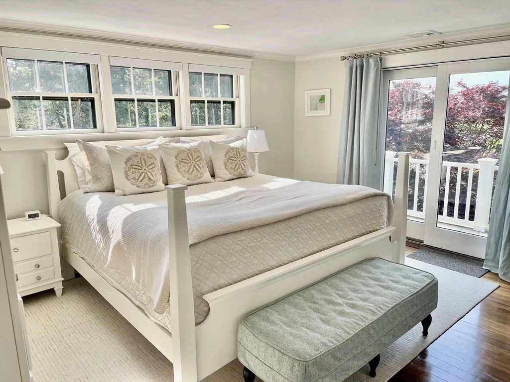 1A Pochick Ave, Nantucket