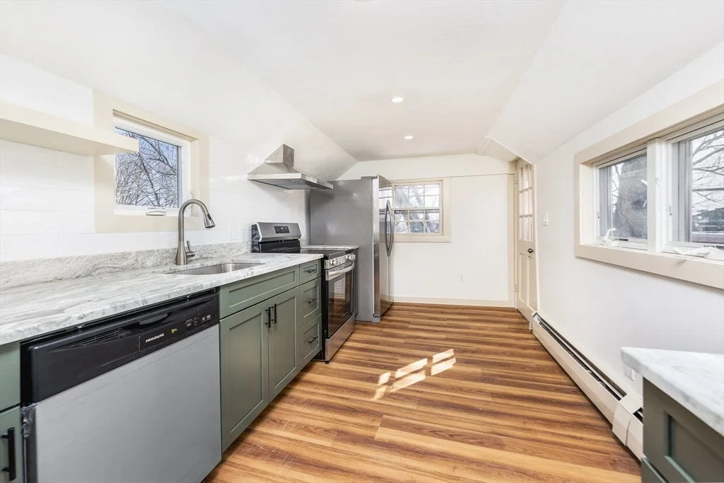 108 Washington St, Old Town