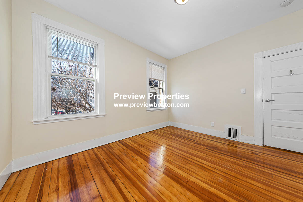 44 Brackett St, Brighton