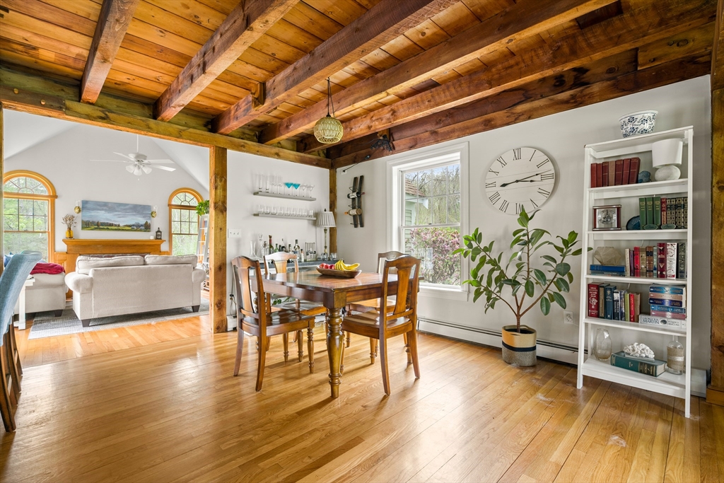 50 Mill Ln, Cohasset