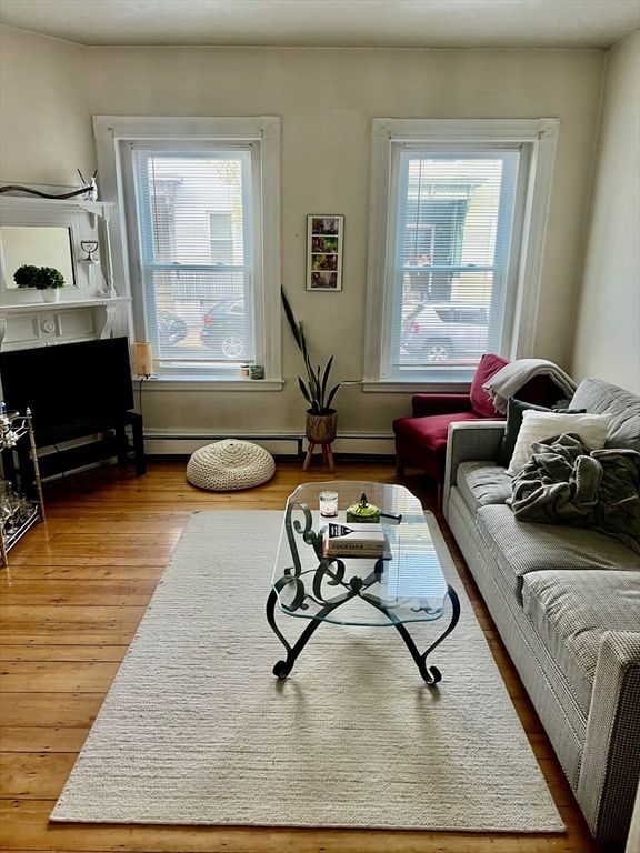 111 H St, South Boston