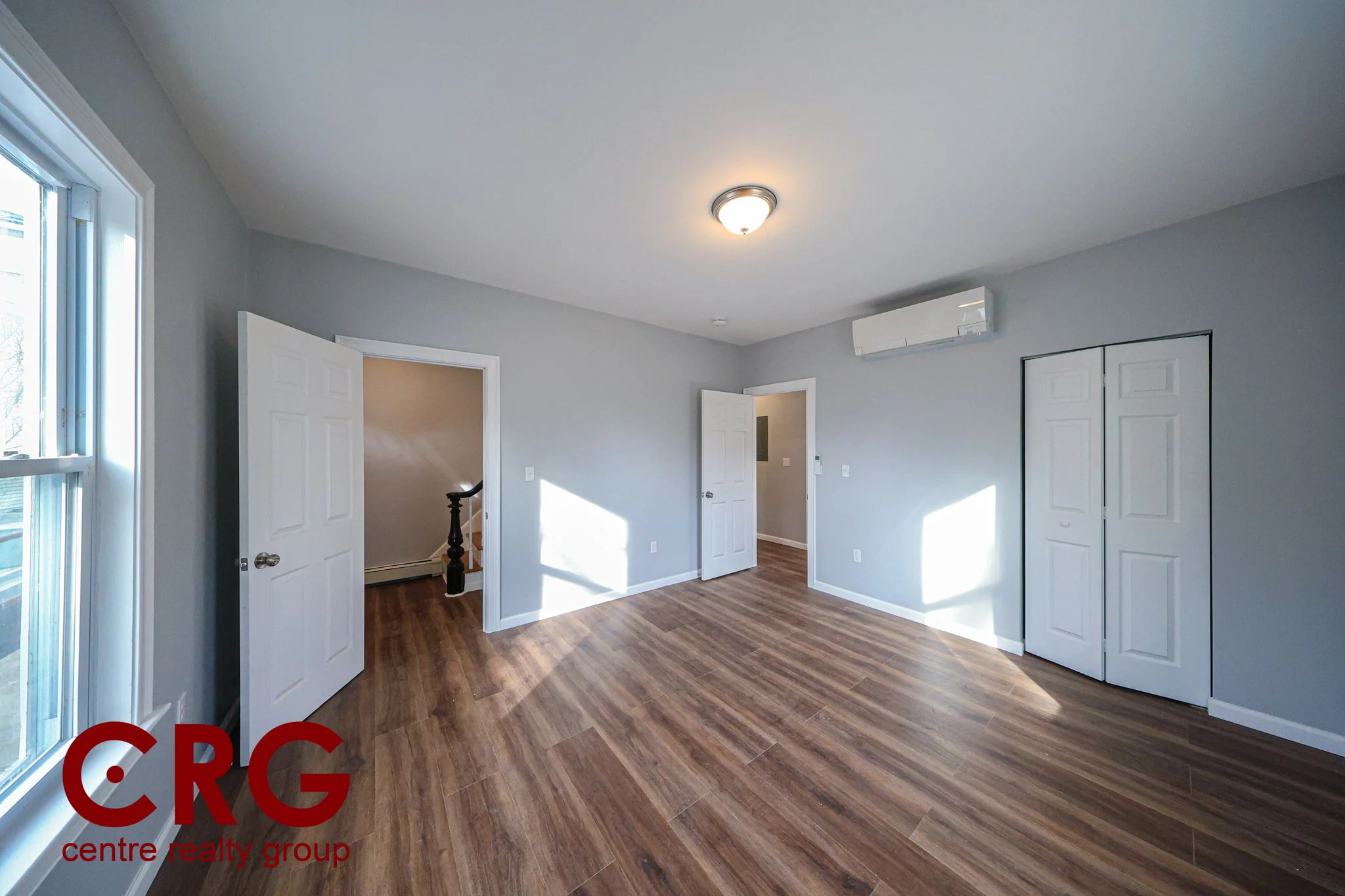 81 Alder St, South Side