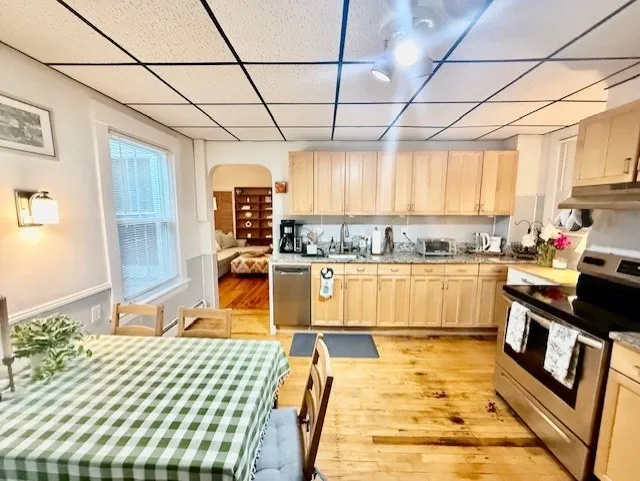 361 Beacon St, Ward Two