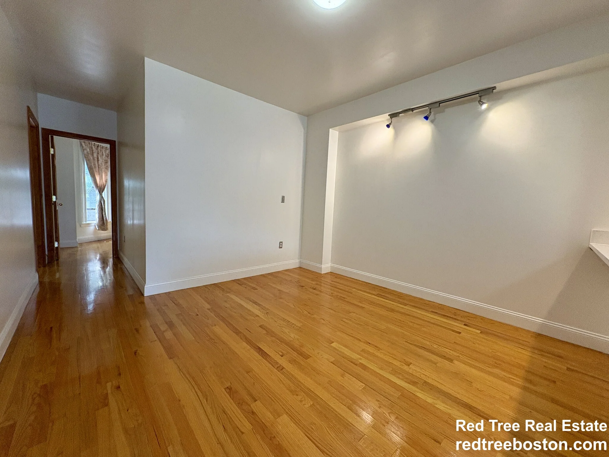 49 Dwight St, South End