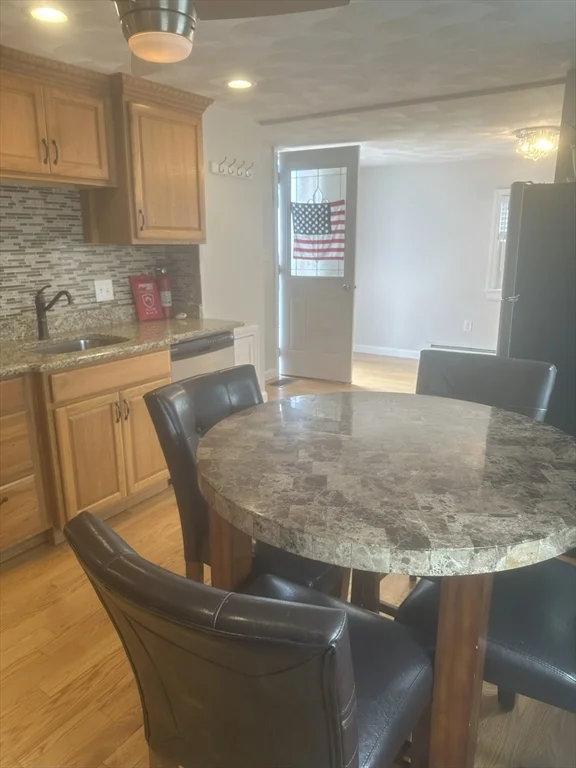 54 Lennox Ave, Nahant