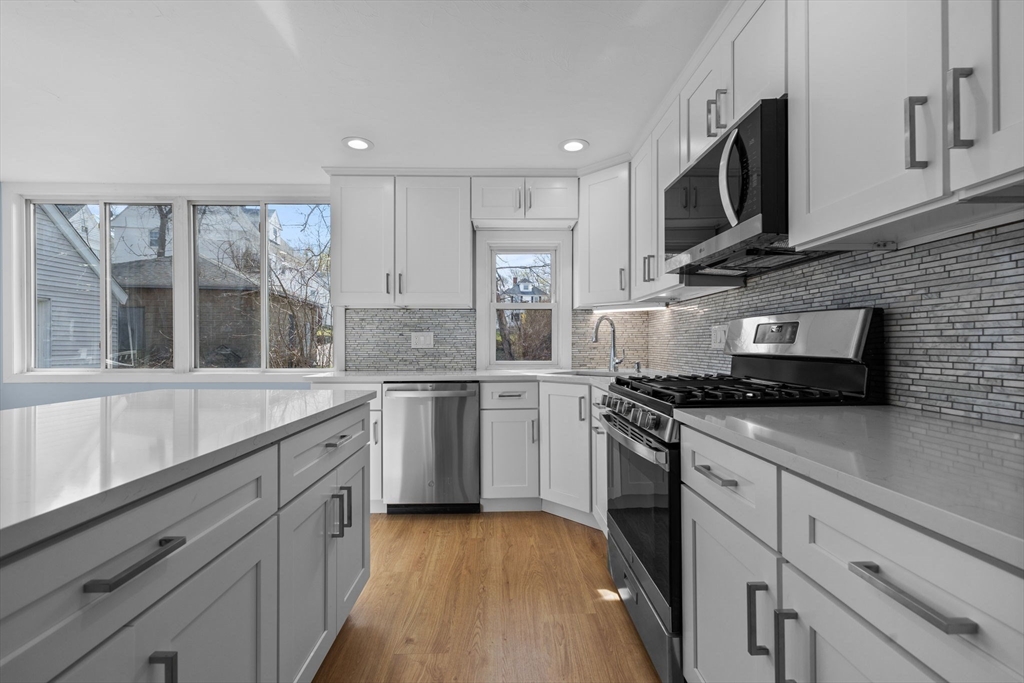 5 Fells Ave, Milford