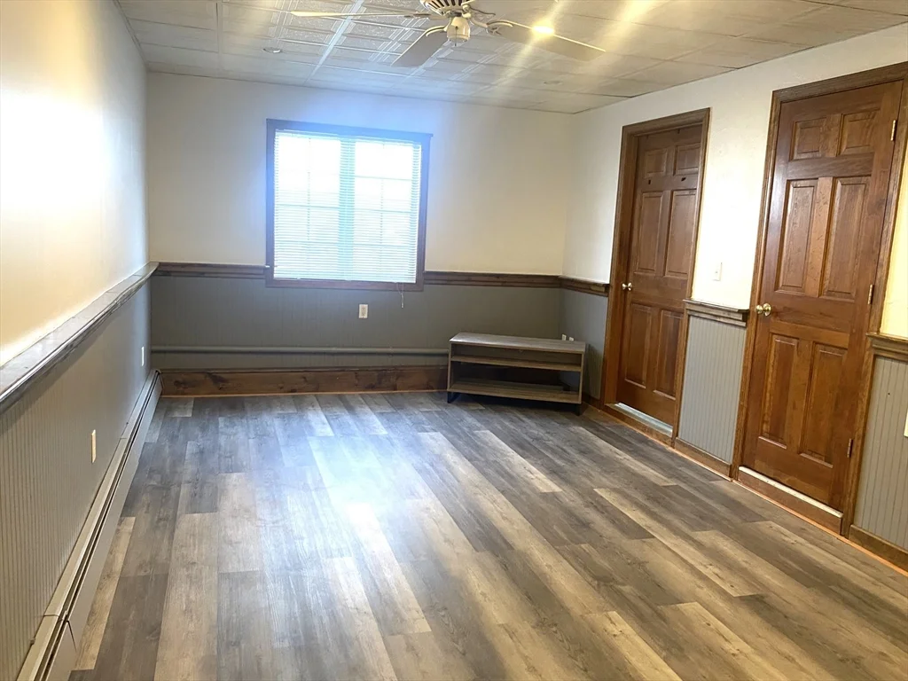 124 Gardiner Rd, Quincy