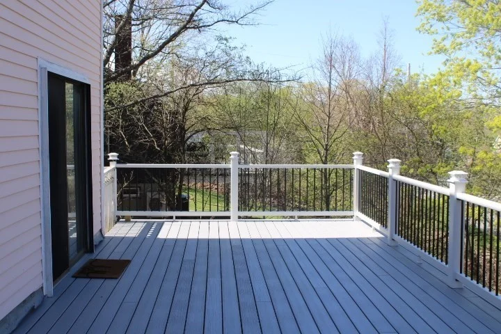 80 Cherry St, Riverdale