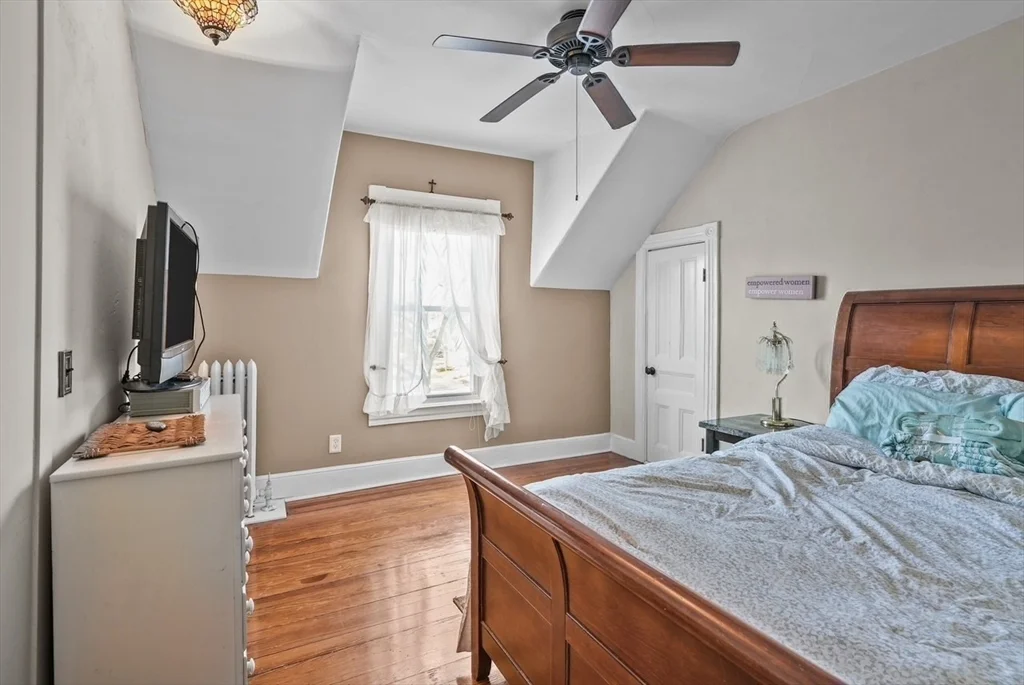 42 Pleasant, North Attleboro