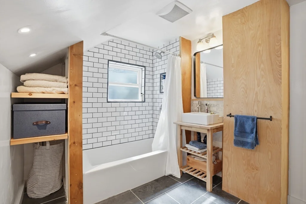 1 North St, Framingham