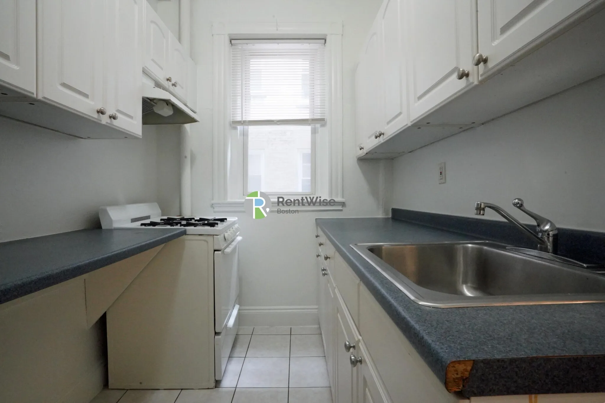 14 Orkney Rd, Brighton