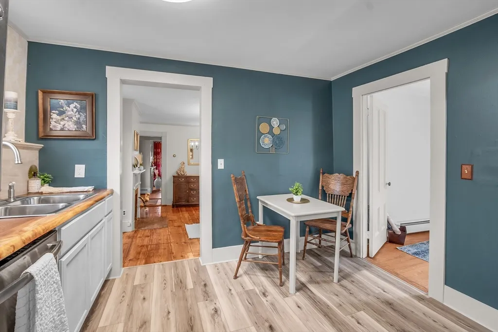 205c Main St, Groton