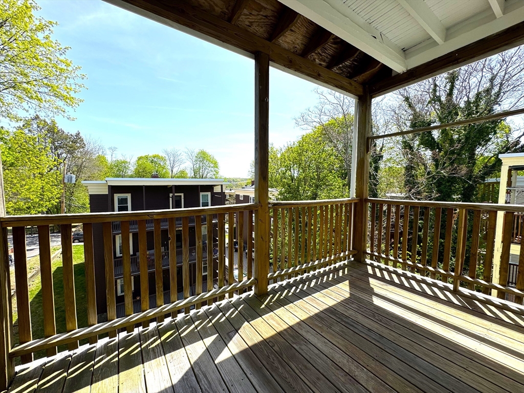 18 Saint Peter St, Jamaica Plain