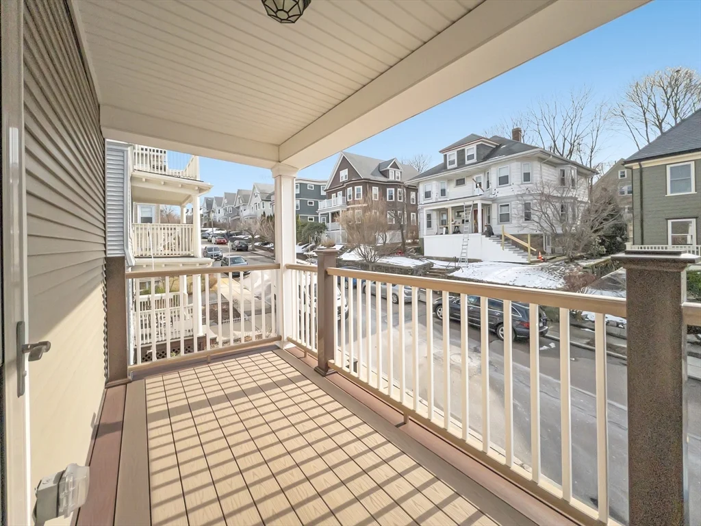 24 Montvale St, Roslindale
