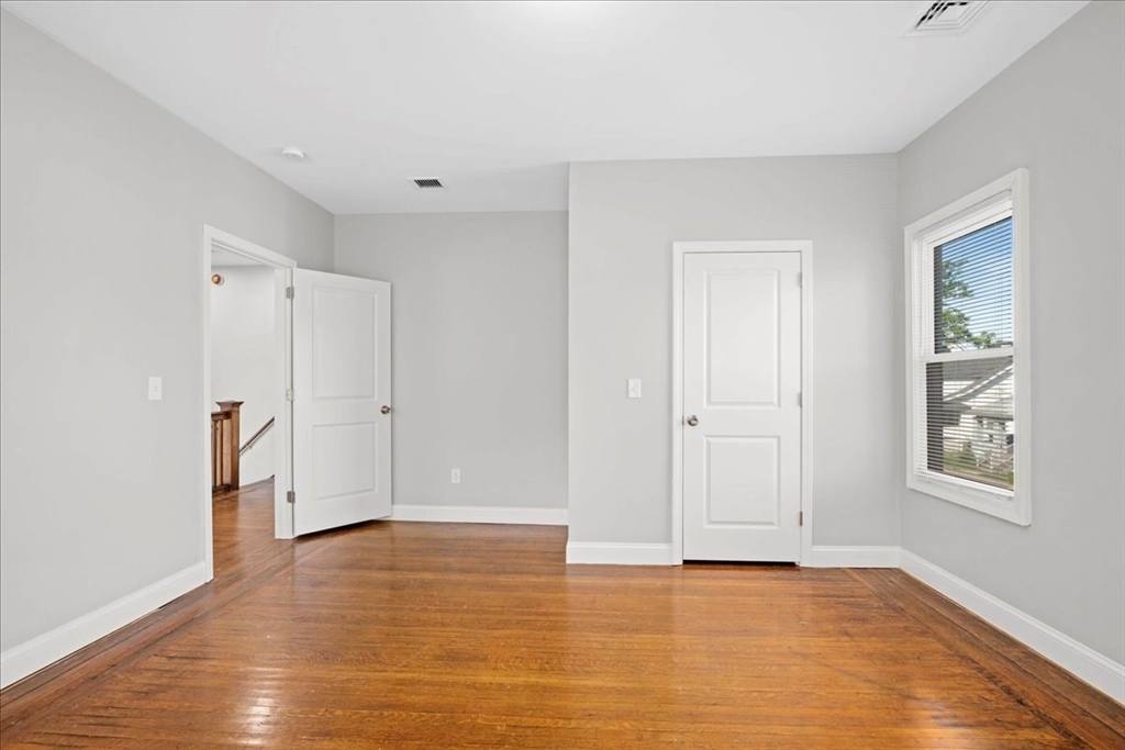 480 White St, Springfield