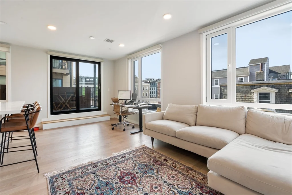 457 West Broadway, South Boston