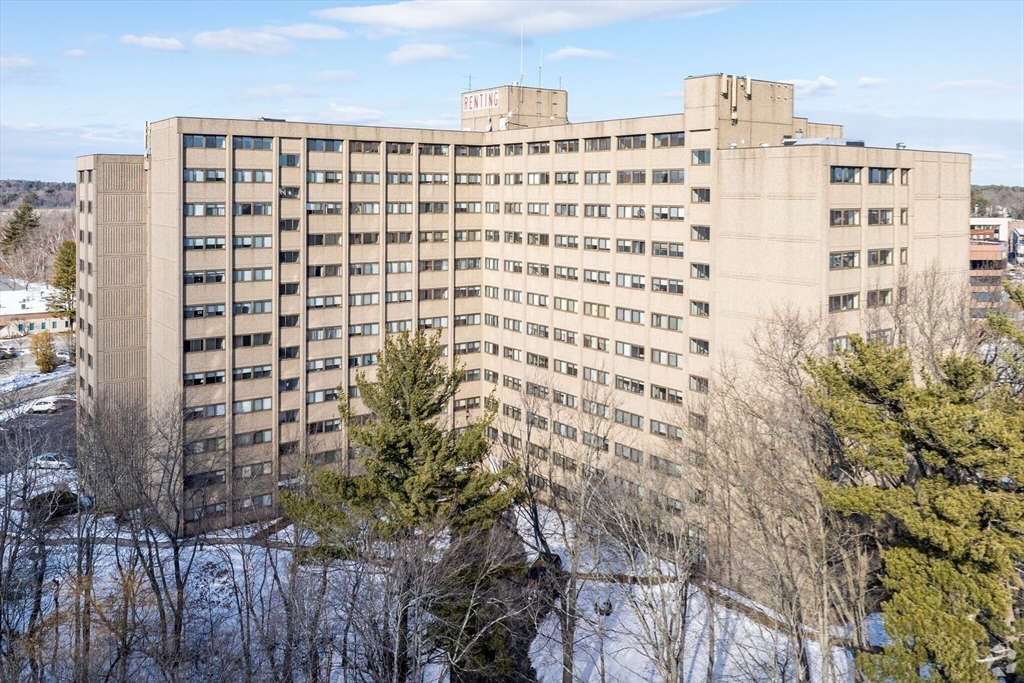 95 Audubon Rd, Wakefield