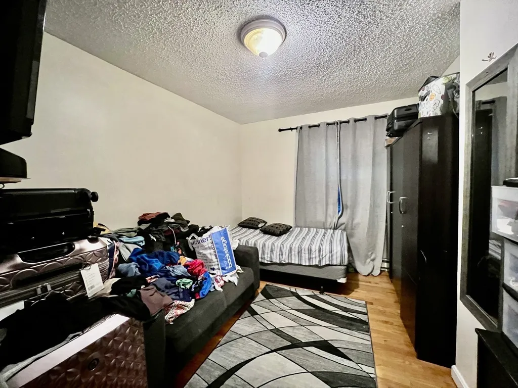 227 Everett St, East Boston