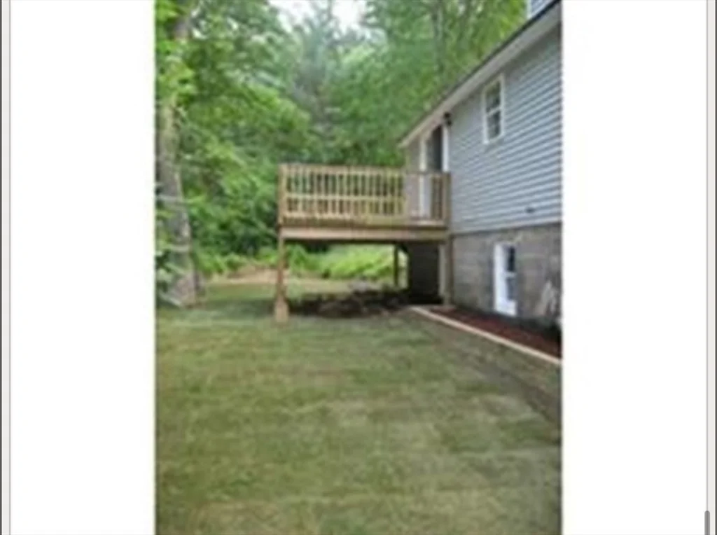 19 Collins Rd, Northborough