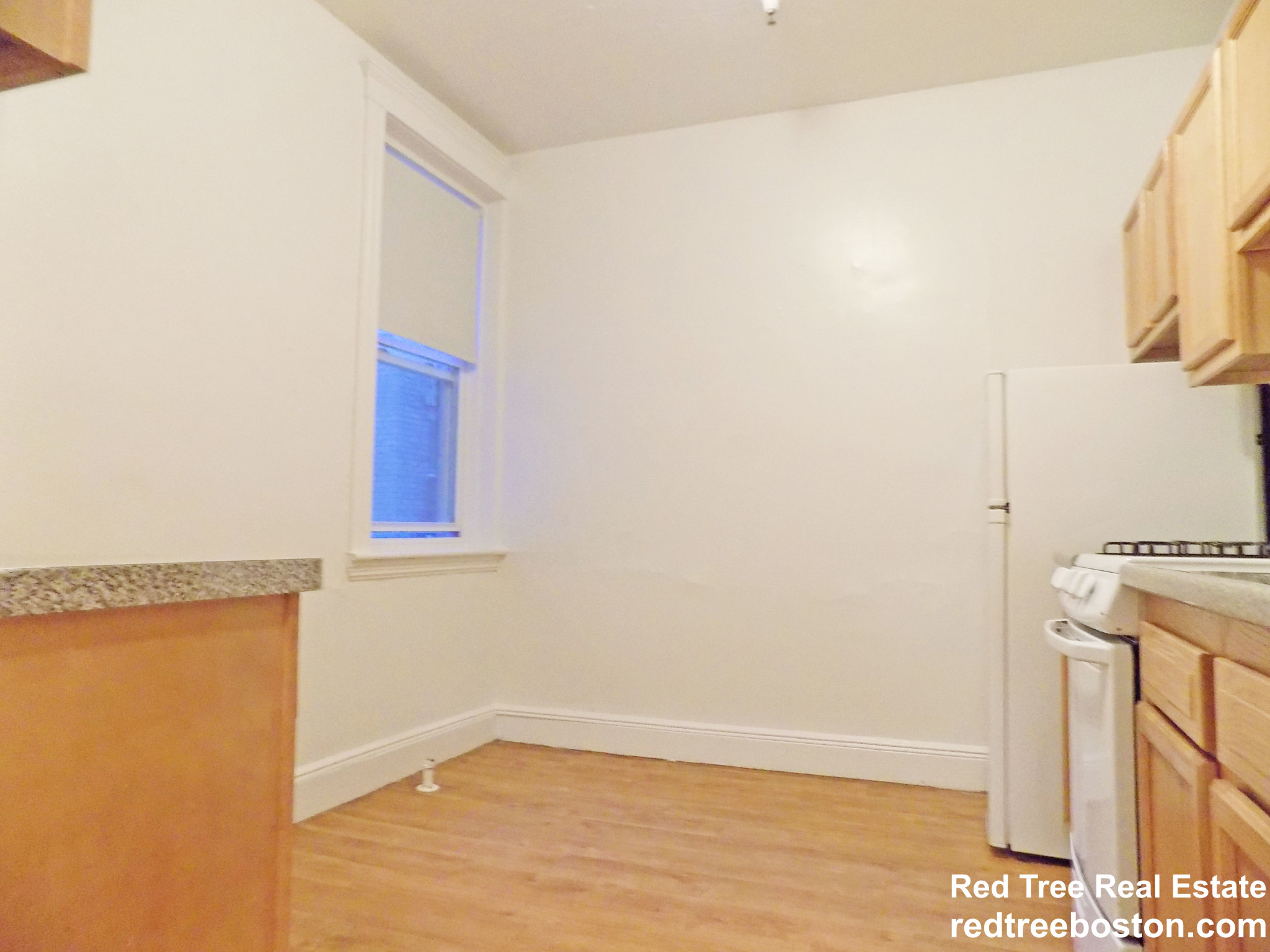 1810 Commonwealth Ave, Brighton