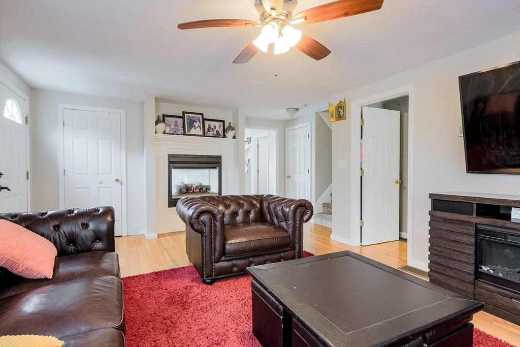 348 Osgood St, North Andover