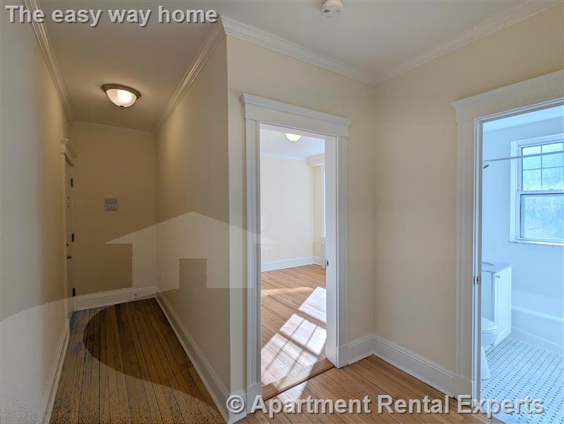 18 Chauncy St, Harvard Square