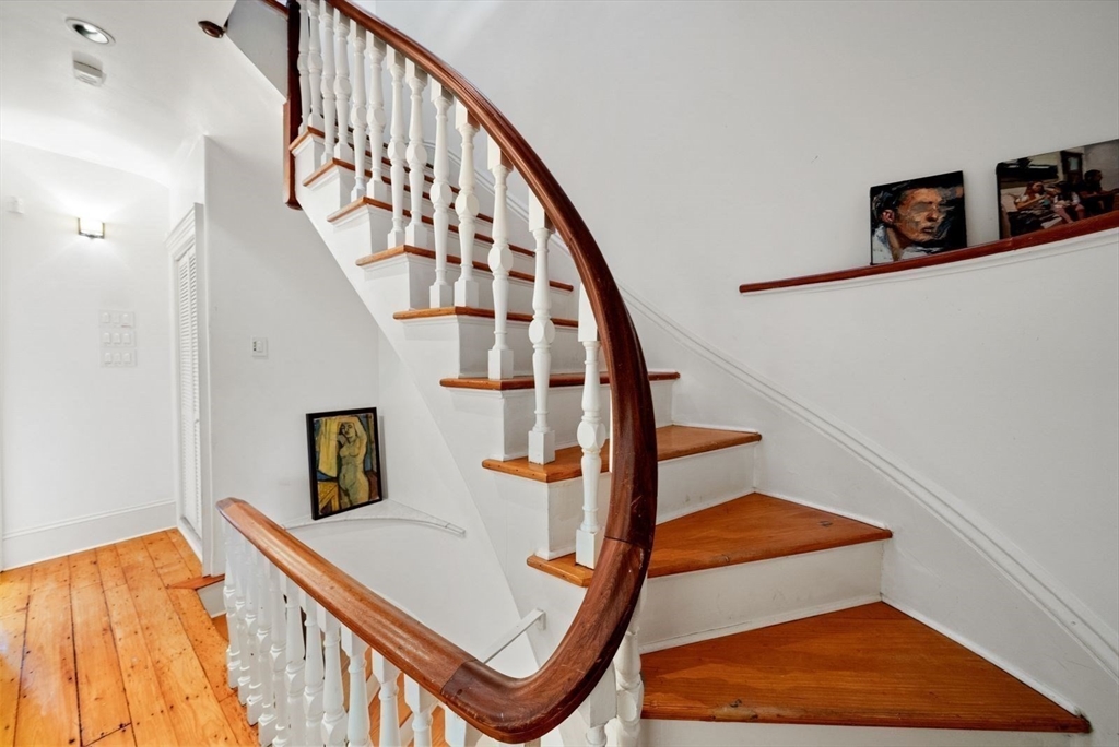 90 Appleton, South End