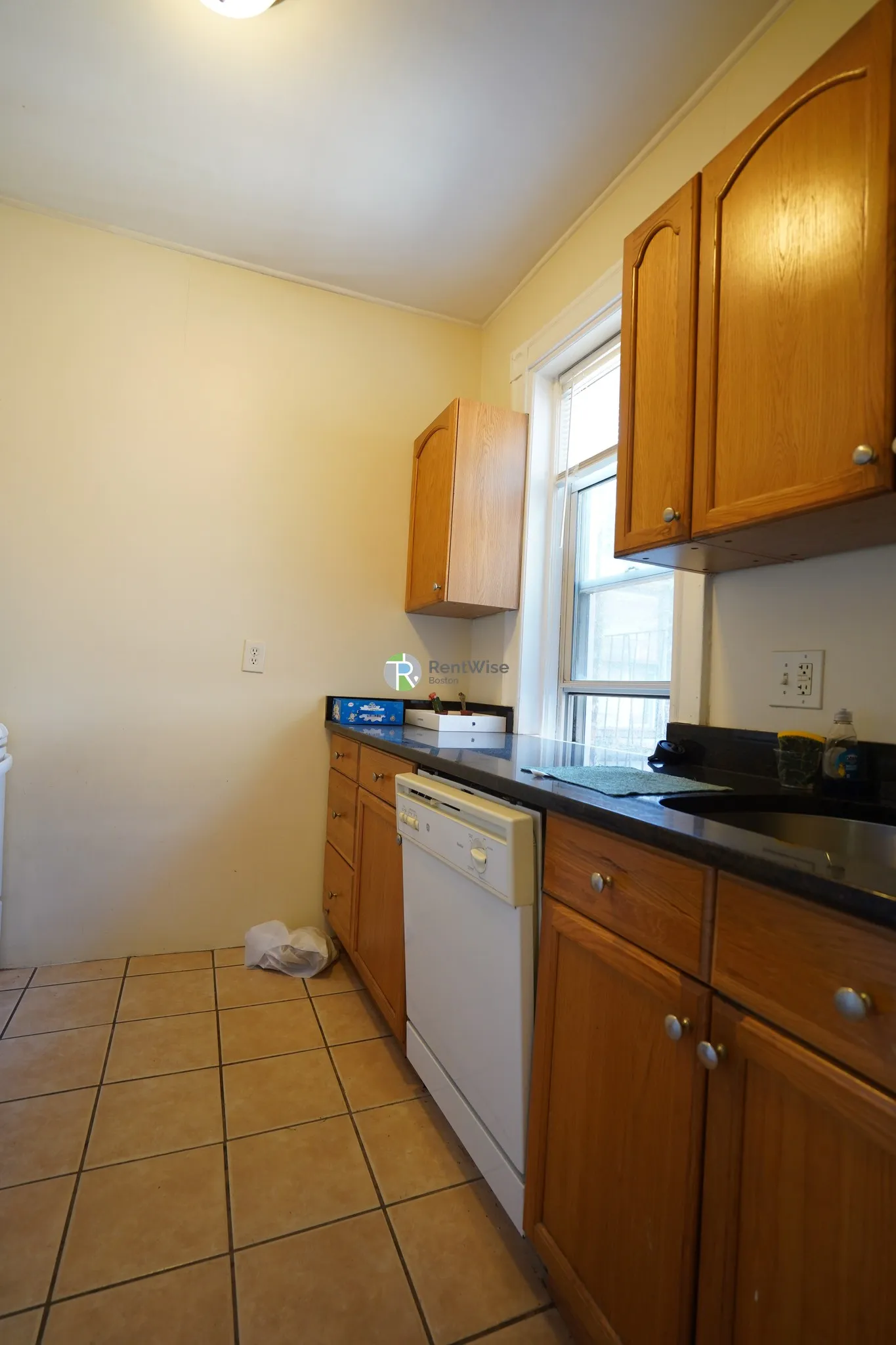 29 Queensberry St, Fenway