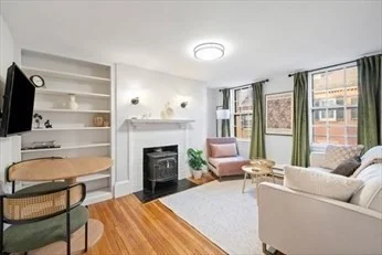 102 Revere, Beacon Hill