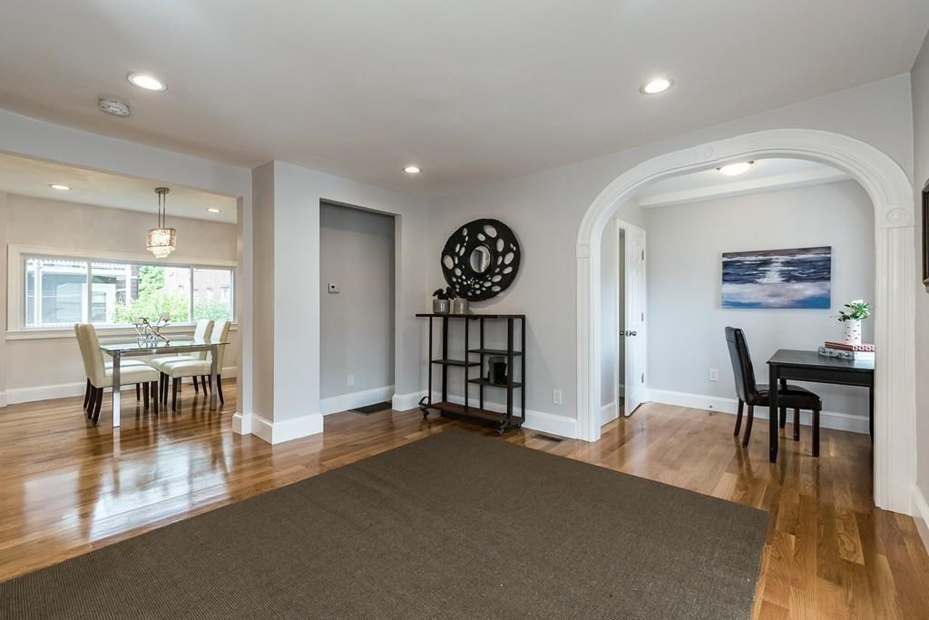 10 Nantasket Ave, Brighton